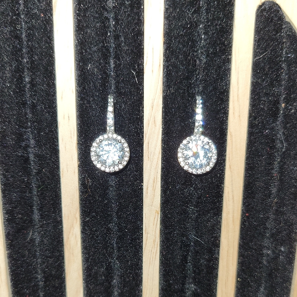 Elegant Silver Tone Crystal Drop Earrings